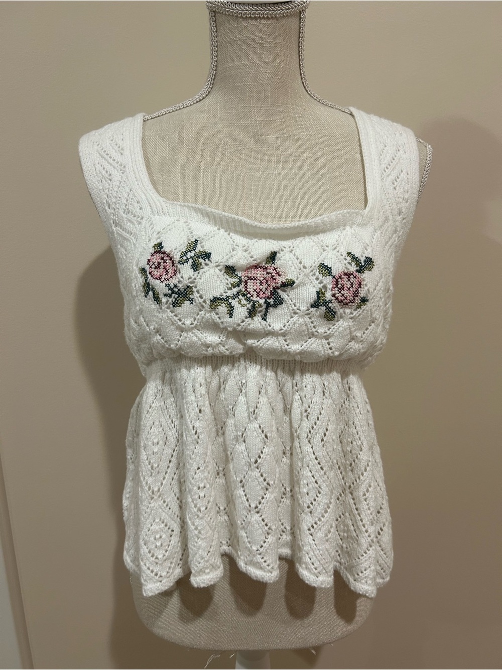 Pink Rose White Knit Floral Embroidered Camisole